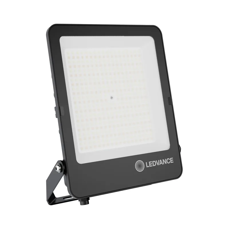 LED832246 – LEDVANCE LED прожектор, 3000K/4000K/6500K, IP65, черен