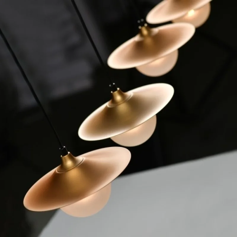 Layla HL4314P96BB – ACA Lighting pendant in brass, 4X10W