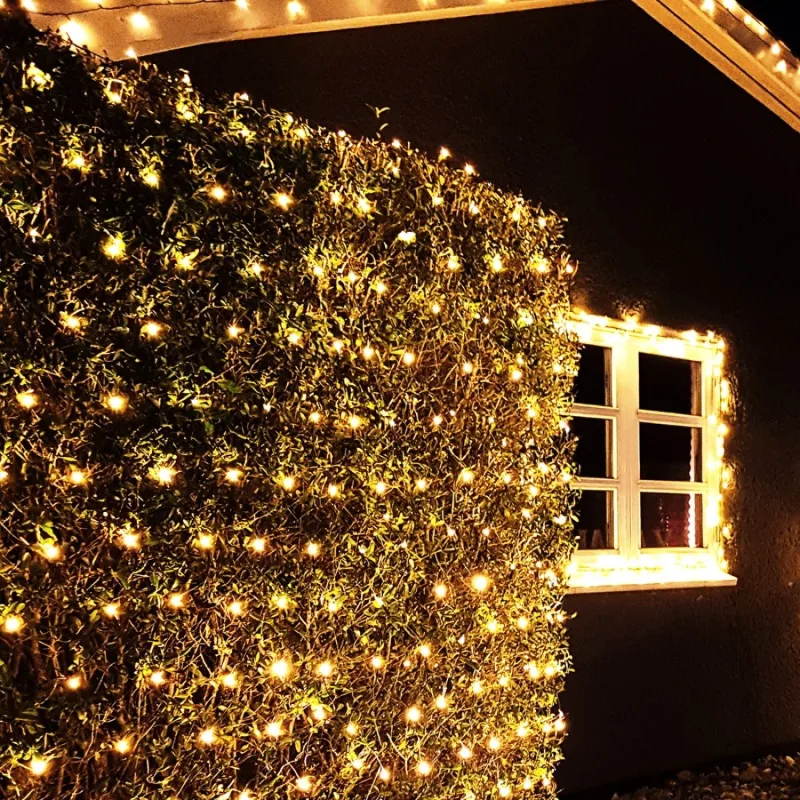 Christmas lighting X08240111 – ACA Lighting net lights, 240 LED, warm white, 200×150 cm, with 36V adaptor, IP44